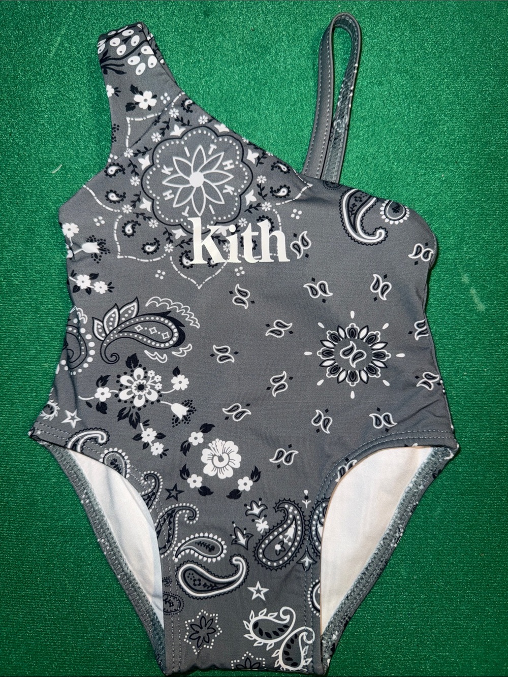 BABY Kith Kids One-Shoulder Grey Bandana Print Swimsuit